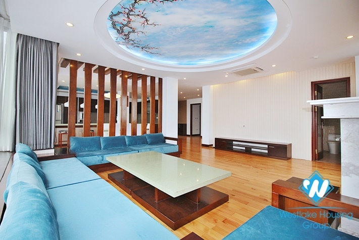 A spacious 2 beds apartment with huge balcony for rent in Au Co st, Tay Ho